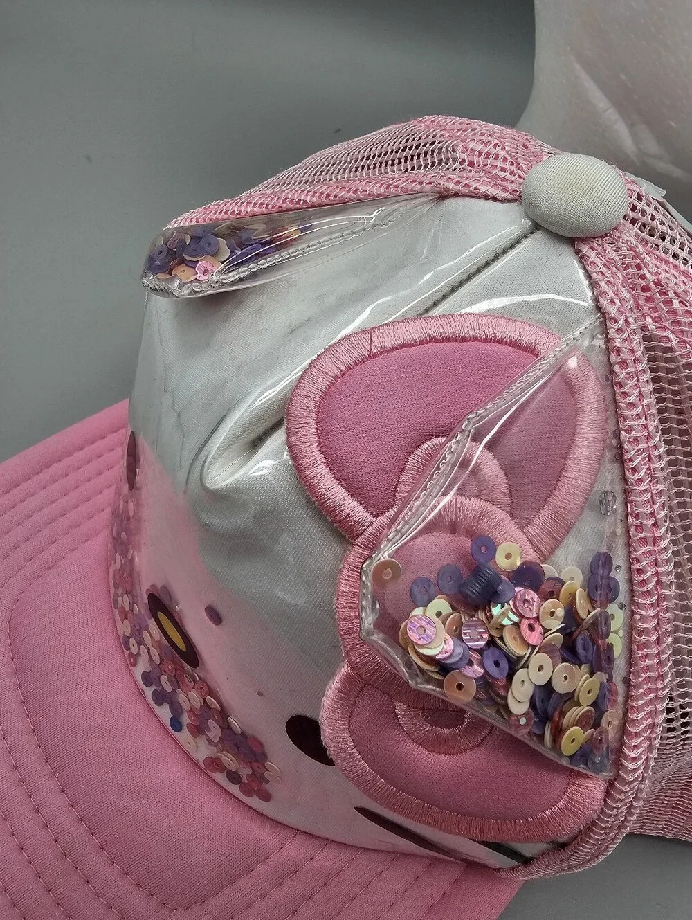 Hello Kitty 3D Ear Trucker Hat Pink Shaker Glitter Sequin Confetti Filled Sanrio